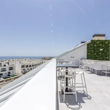 Appartement Vivi Homes - Luca Pool, Gym, & Sea View Fuengirola