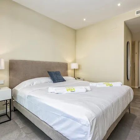 アパート Vivi Homes - Luca Pool, Gym, & Sea View