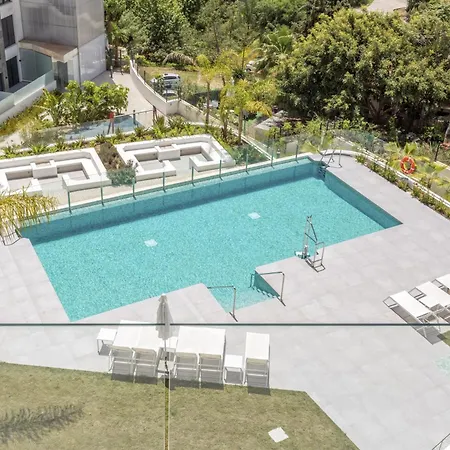 アパート Vivi Homes - Luca Pool, Gym, & Sea View *